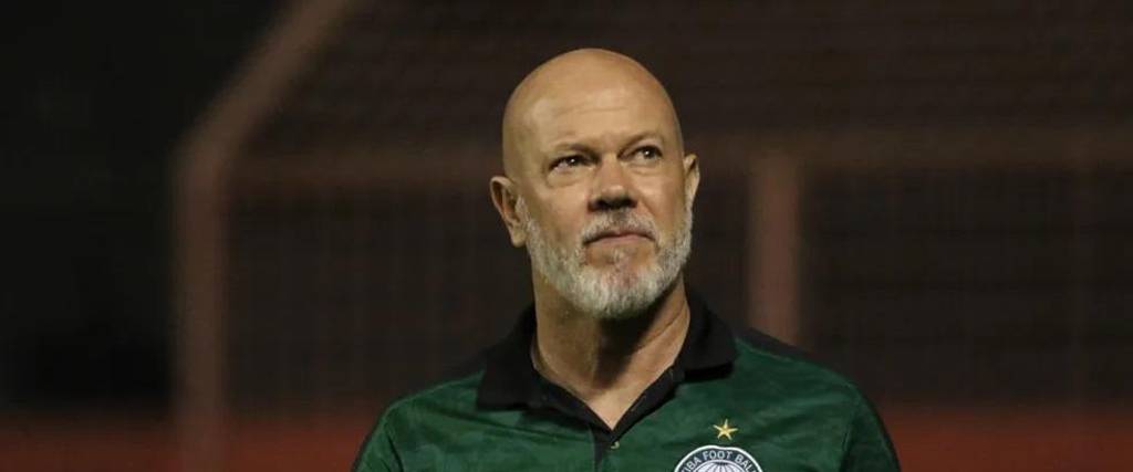 El técnico brasileño Antonio Carlos Zago