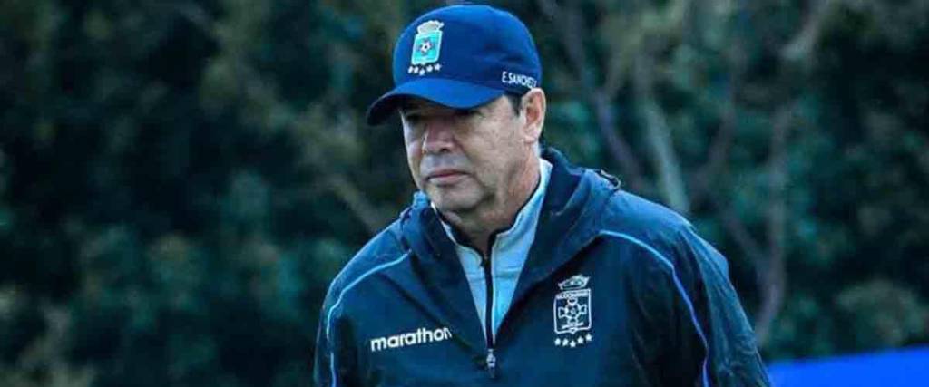 Erwin Sánchez, entrenador de Blooming.