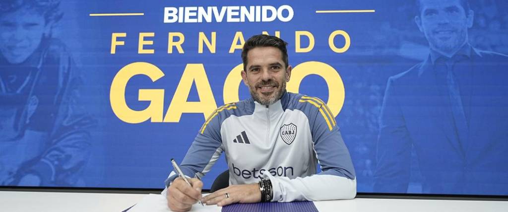 Gago asumió como nuevo técnico de Boca tras una salida conflictiva de las Chivas de Guadalajara.