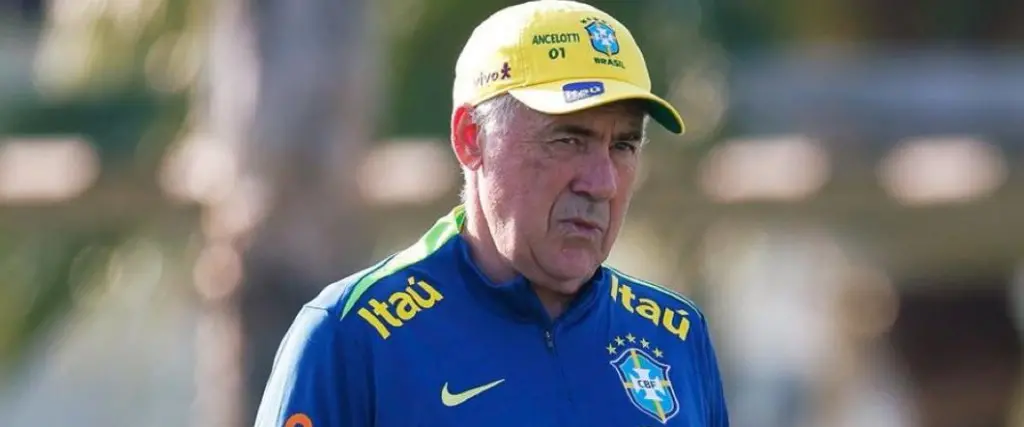El técnico italiano dirigió su primer entrenamiento al mando de la selección brasileña, este lunes.