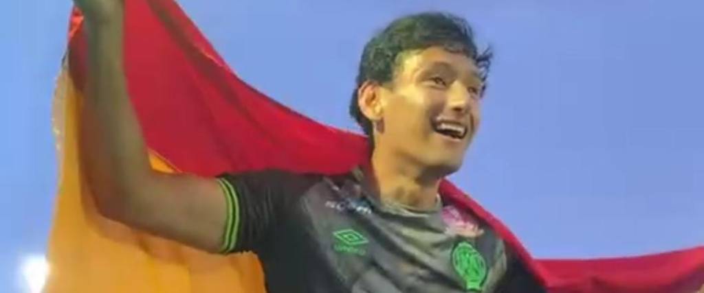El delantero boliviano se consagró campeón en el fútbol de Marruecos con el Raja Casablanca.