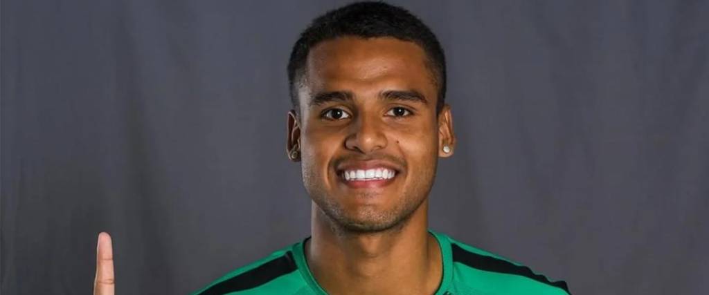El joven atacante buscará ponerse bien en la parte física tras más de dos meses sin jugar un partido oficial.