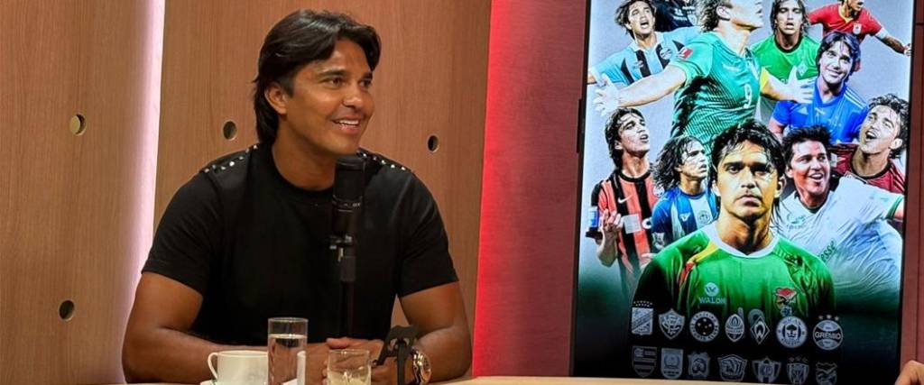 El ‘Matador’ estuvo presente en UNITEL Streaming, donde habló de su regreso al fútbol y de la selección.