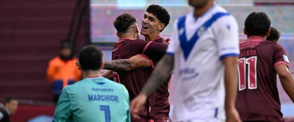 El equipo ‘Granate’ se impuso por 2-0 de local a Vélez, en el cierre de la fecha 12 del fútbol argentino.