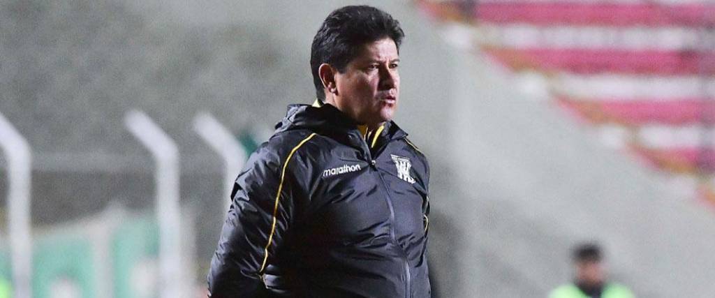El técnico cochabambino fue destituido del Tigre sorpresivamente. 