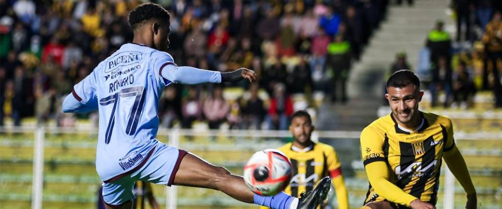 Todo apunta que el clásico paceño entre Bolívar y el Tigre no se disputará este domingo por los bloqueos.