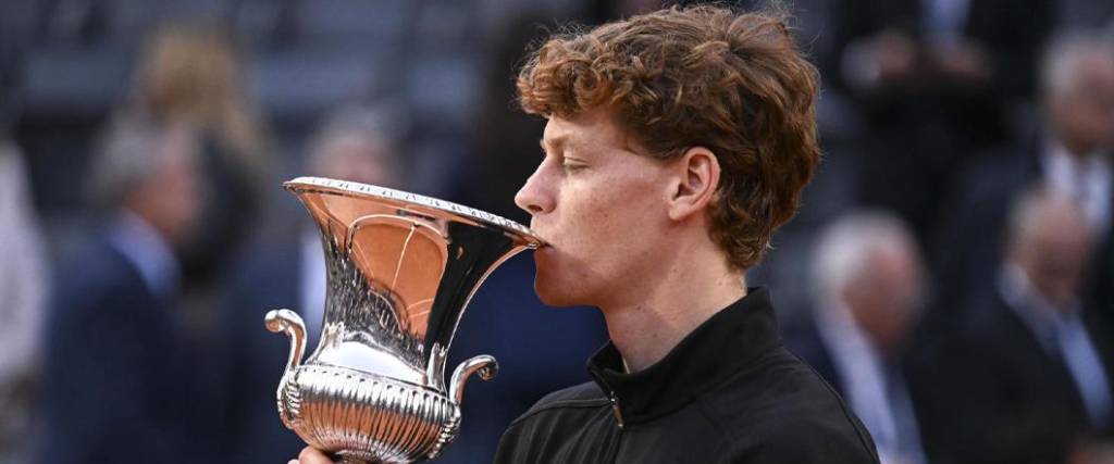 El tenista italiano, de 24 años, se convirtió en el segundo hombre en la historia en ganar todos los Masters.