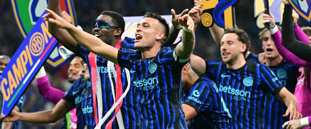 El equipo ‘nerazzurro’ se consagró campeón del fútbol italiano a falta de tres fechas para el final del torneo.