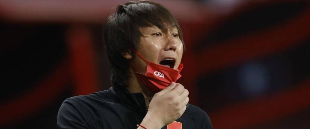 El extécnico de la selección de China, Li Tie , está involucrado en amaños de partidos en el fútbol de su país.