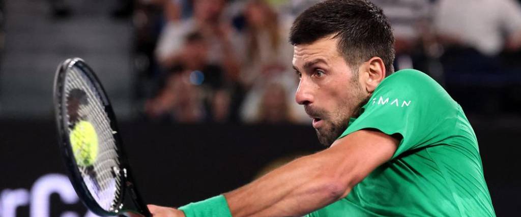 El tenista serbio inició su participación en el Abierto de Australia con una victoria ante Pedro Martínez.