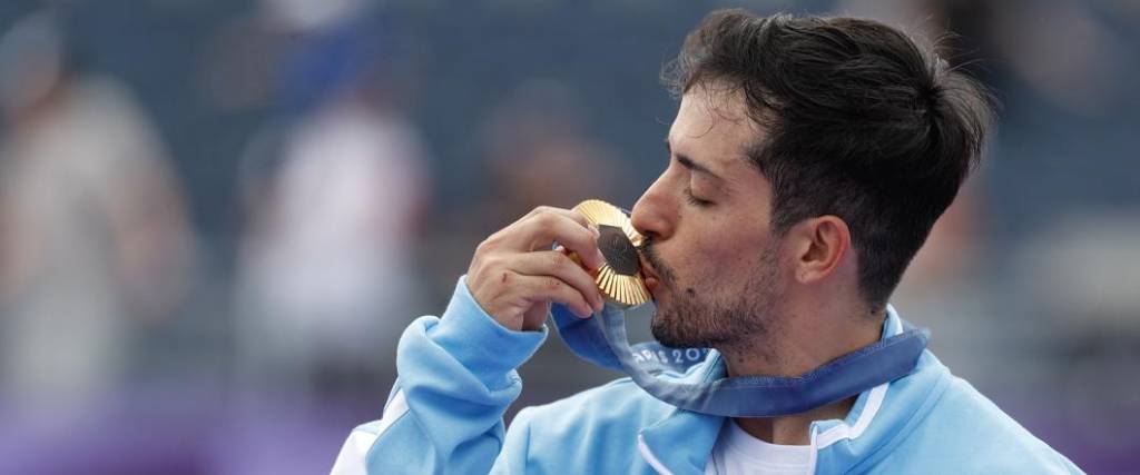 El ciclista, nacido en Santa Cruz de la Sierra, logró una histórica medalla de oro en los Juegos Olímpicos.