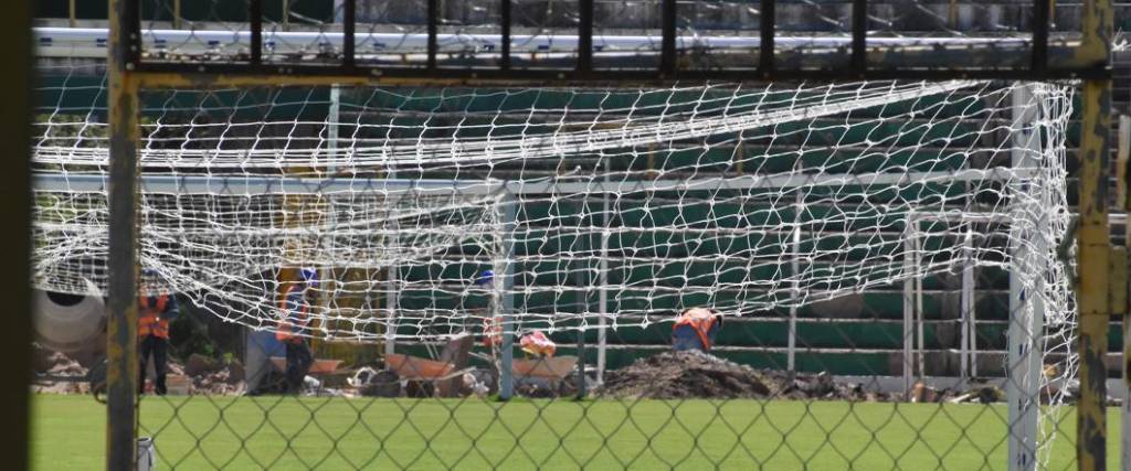 El estadio Tahuichi continúa con sus obras de remodelación de cara a los partidos amistosos de la Verde.
