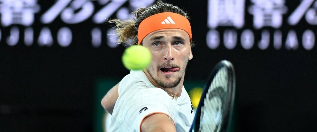 El tenista alemán logró una victoria por 3-1 ante el estadounidense Tien para avanzar a ‘semis’ en Australia.