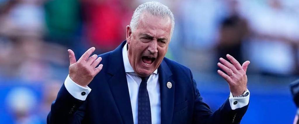 La continuidad de Gustavo Alfaro como DT de Paraguay quedó en duda tras finalizar su contrato.