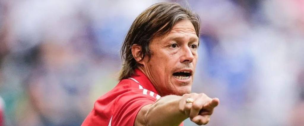 El entrenador argentino fue destituido tras la derrota del Sevilla ante Valencia, el sábado por la Liga.