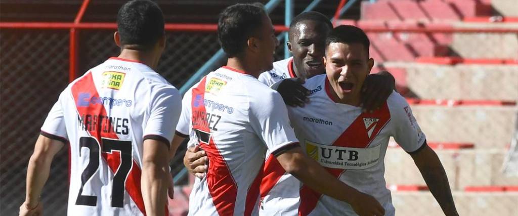 El mediocampista cruceño anotó un golazo de larga distancia para darle la victoria al ‘millonario’ en El Alto.