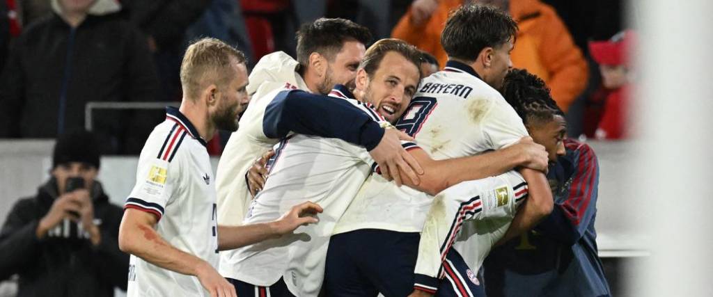 El cuadro bávaro logró una victoria por 1-3 para sumar 17 unidades y tomar el liderato de la Bundesliga.