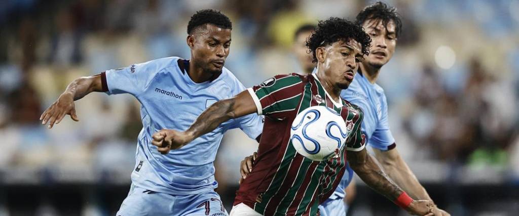 La academia paceña no pudo sumar un buen resultado en su visita al estadio Maracaná de Rio de Janeiro.