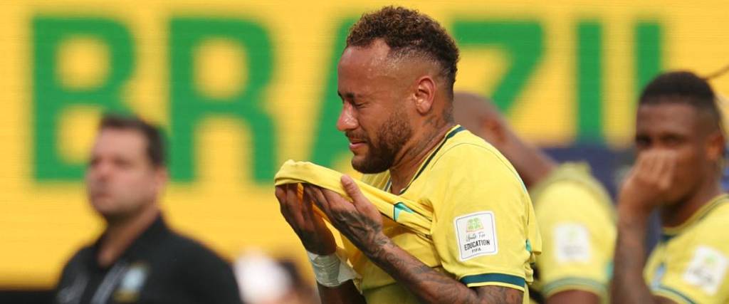 Neymar disputó su último partido en la Copa del Mundo en la derrota ante Noruega en octavos de final.