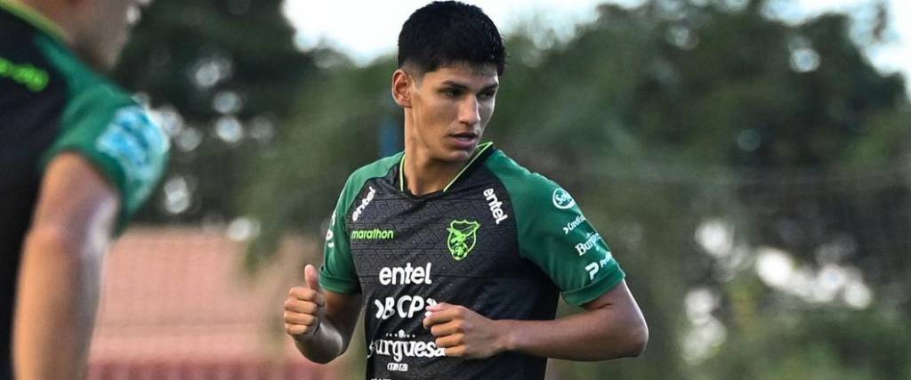 El joven defensor del Santos de Brasil aparece como primera opción para ser titular en la zaga de la Verde.