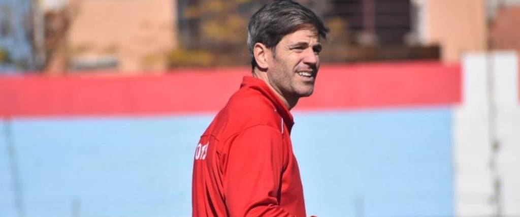 El técnico español es el principal candidato para hacerse cargo del equipo refinero.