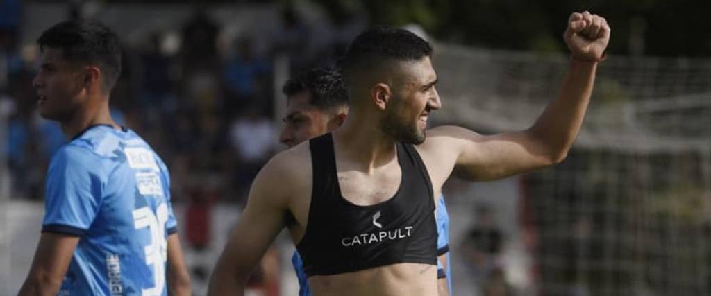 El argentino Guido Vadalá marcó el segundo tanto de la academia cruceña en el duelo ante Aurora.