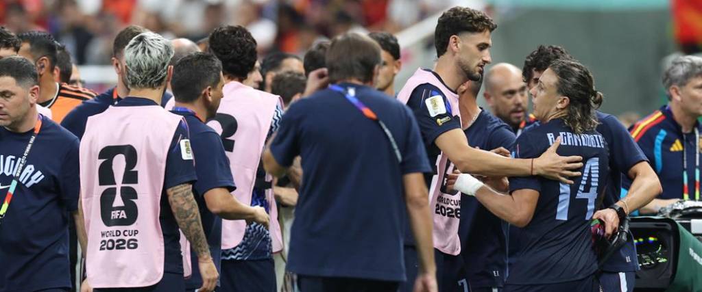 La selección uruguaya terminó eliminada de la Copa del Mundo tras caer ante España por 1-0.