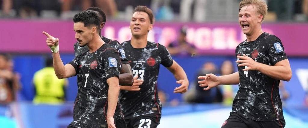 La selección de Canadá conocerá a su rival en octavos de final, este lunes en el Mundial.