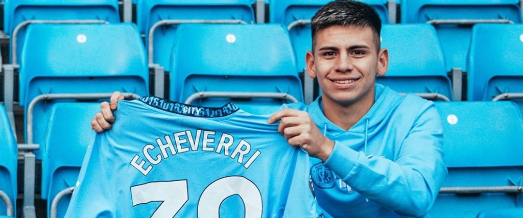 El joven argentino es la nueva incorporación del Manchester City para lo que resta de la temporada.