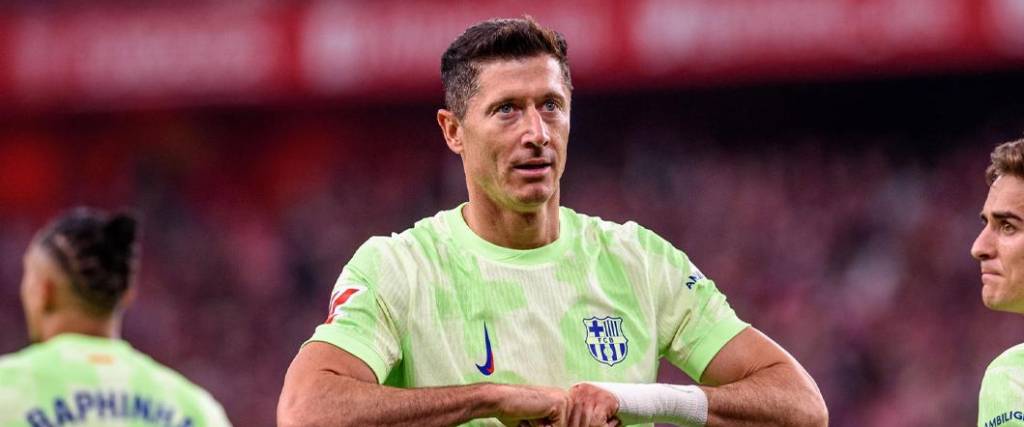 El polaco Robert Lewandowski anotó dos goles en el último partido de la Liga de España.