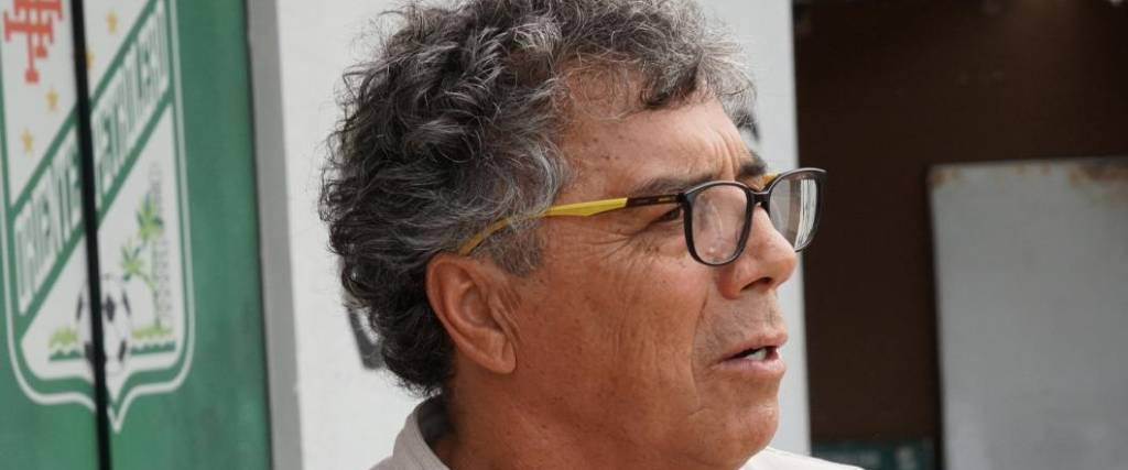 ‘Copito’ Andrada llegó este martes a la sede de San Antonio para cerrar su vinculación a Oriente Petrolero.