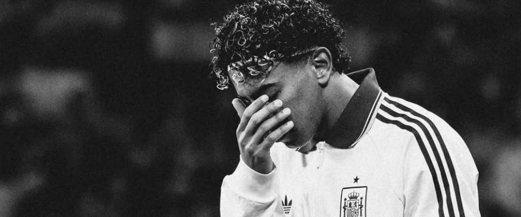 El joven delantero, de raíces musulmanas, hizo un fuerte descargo por las cantos racistas de hinchas españoles.