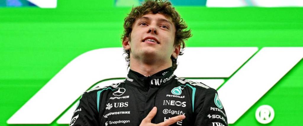 El italiano Antonelli logró su primer triunfo en la Fórmula 1 con 19 años tras ganar el Gran Premio de China.