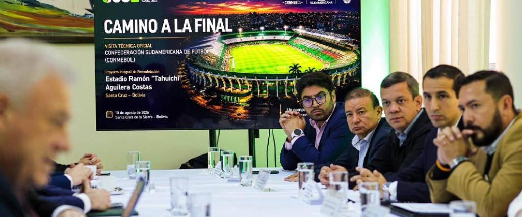 Las autoridades de Santa Cruz, la FBF y Conmebol se reunieron este lunes para organizar la final 2027.