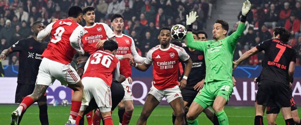 El duelo entre alemanes e ingleses terminó igualado 1-1 en el estadio BayArena del Leverkusen.