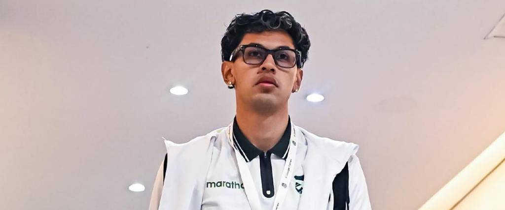 El defensor que milita en el Hapoel Petah-Tikvah terminó lesionado en el partido con Argentina.