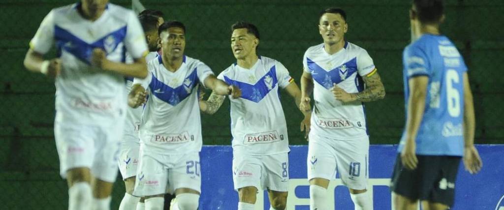 El conjunto orureño obtuvo la victoria gracias a los goles de Brian Sobrero y de Víctor Hugo Melgar.