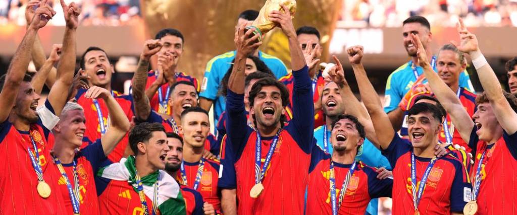La selección española llegará bien temprano a Madrid para iniciar los festejos por el título del Mundial.