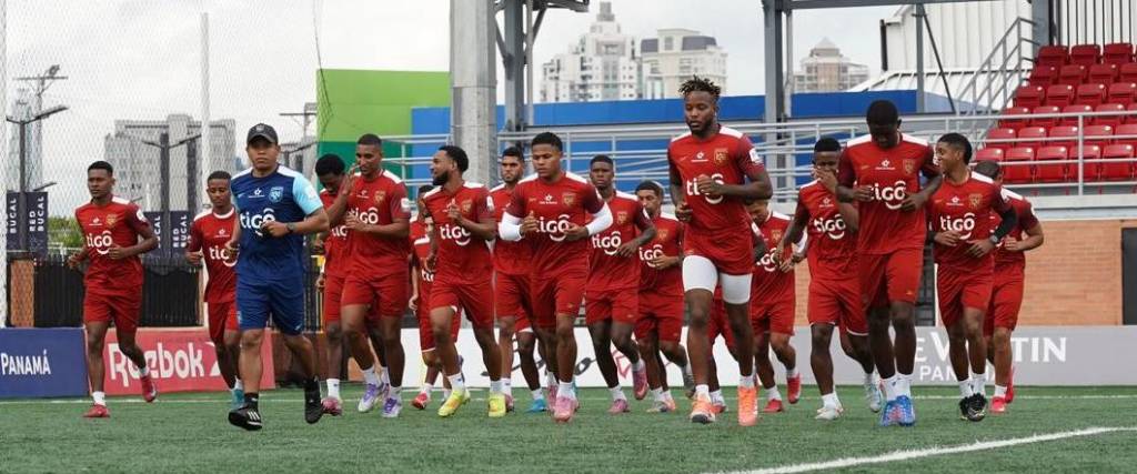 La selección de Panamá partirá rumbo a Santa Cruz este jueves por la tarde y recién irán a Tarija el sábado.