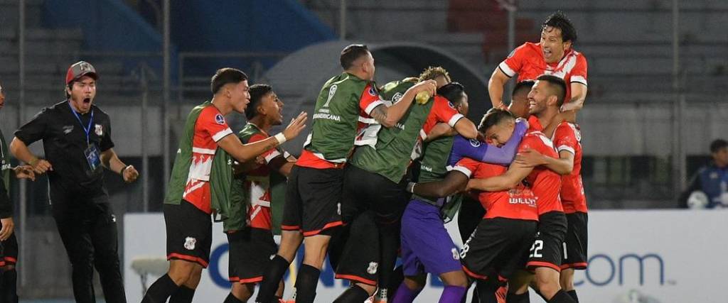 El equipo potosino disputará la fase de grupos de la Copa Sudamericana tras vencer a la ‘U’ de Vinto.