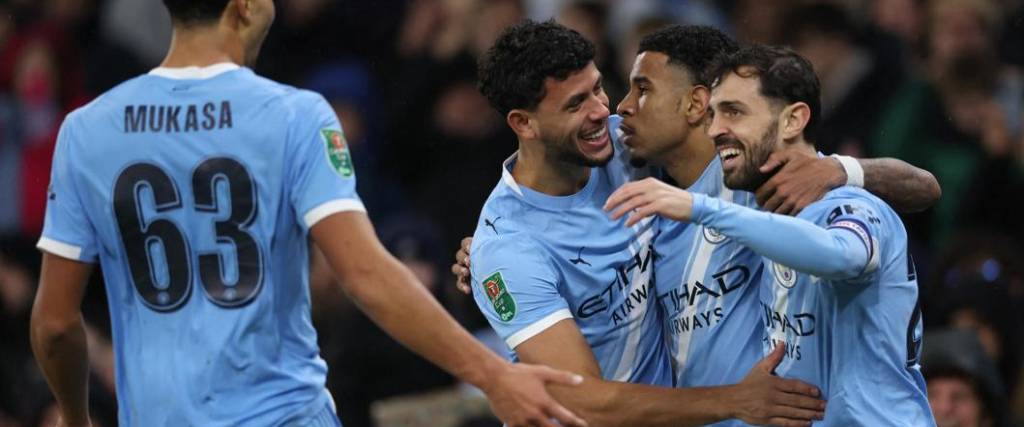 Los ‘citizens’ lograron una cómoda victoria por 2-0 en condición de local para clasificar a semifinales.