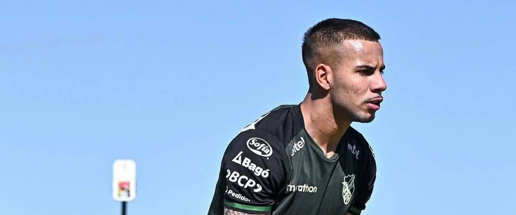 Robson Matheus, mediocampista de la selección boliviana.