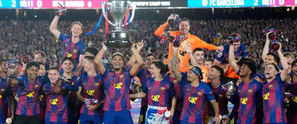 Barcelona, el último campeón del fútbol de España, defenderá su corona en la próxima temporada.