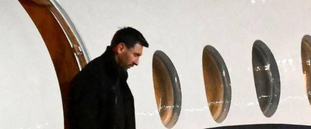 Messi arriba a Rosario para despedir a su padre. 