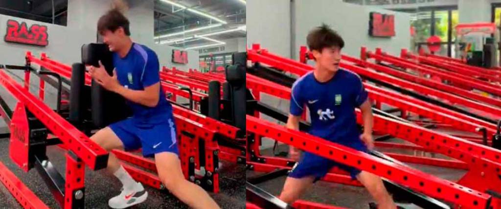 Un futbolista de la selección de Corea del Sur en una jornada de entrenamiento