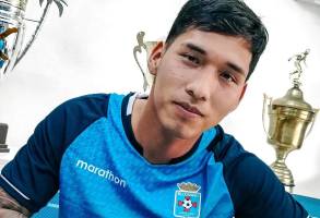 Blooming rescinde el contrato de Jeyson Chura tras ser grabado en acto de indisciplina