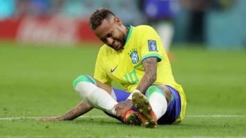 Neymar se lesiona de nuevo en el muslo derecho y se pierde el clásico con el São Paulo