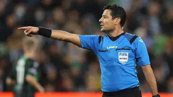 Un iraní será el árbitro que dirigirá el partido Bolivia - Surinam