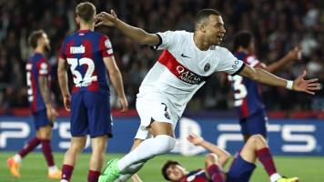 PSG clasifica a ‘semis’ tras golear al Barcelona con doblete de Mbappé