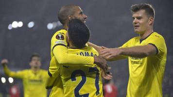 Villarreal gana de visita al Rennes y termina líder de su grupo en Europa League